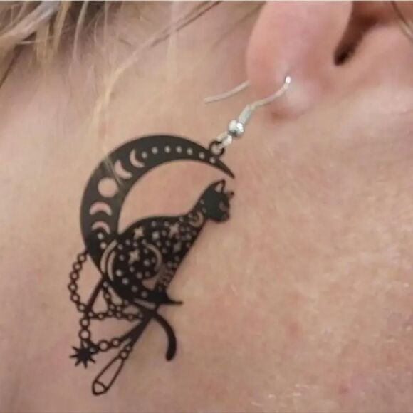 Hand crafted halloween dangle earrings - Picture 11 of 15